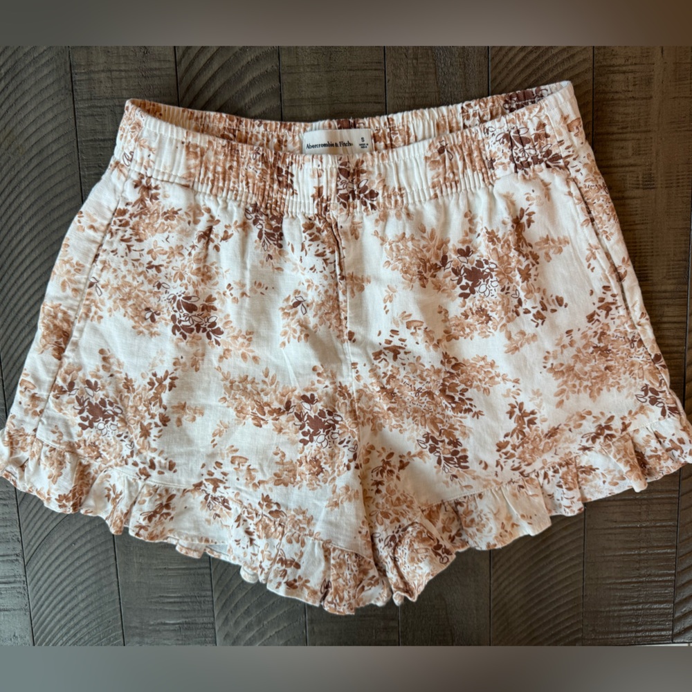 Abercrombie & Fitch Tia Booth Floral Relaxed Ruffle Shorts Women’s Size Small